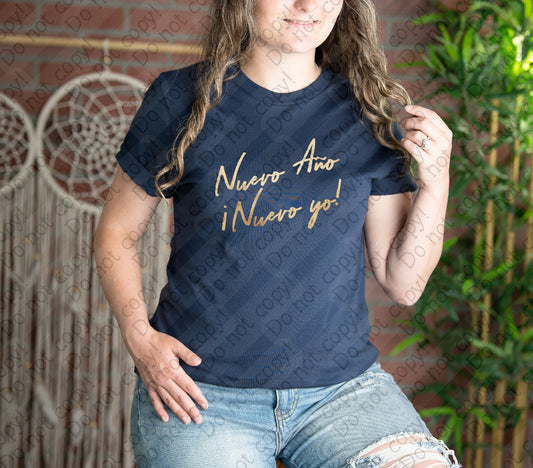 01-65 Nuevo Año Nuevo Yo tee