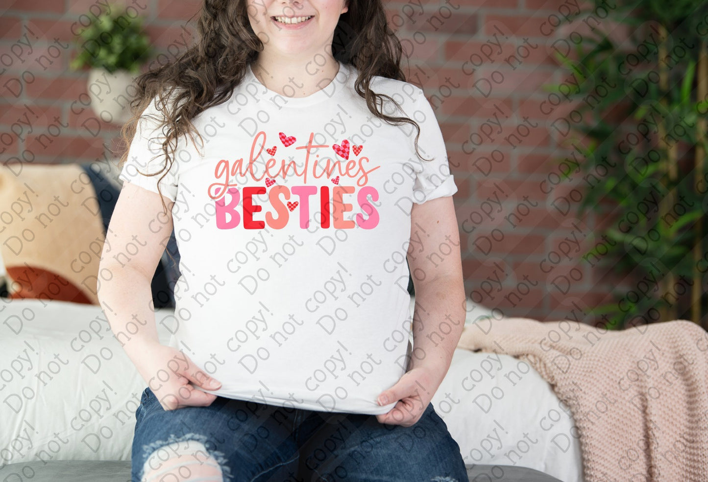 02-464 Galentines Besties tee