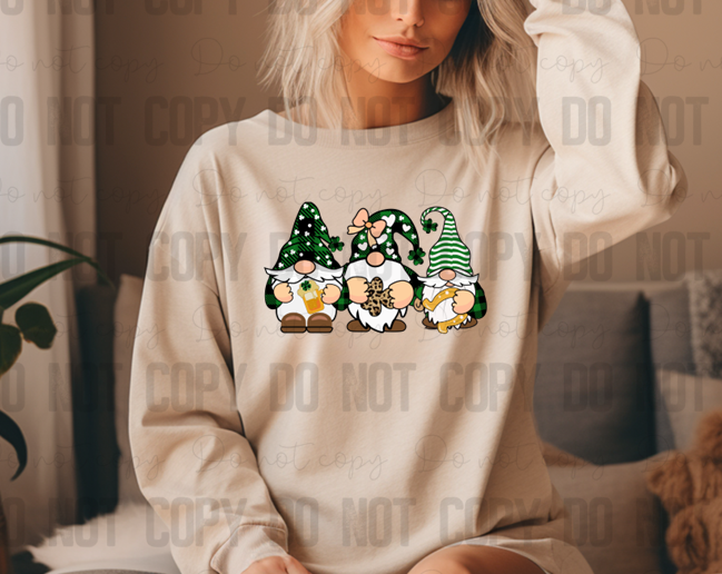 03-60 Gnomes tee