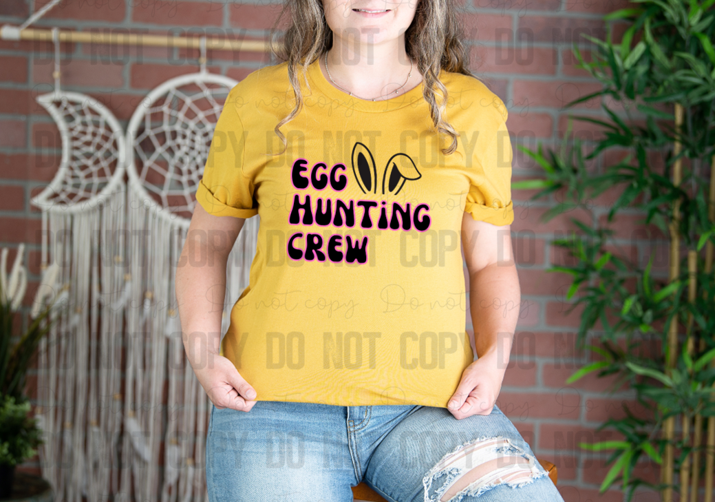 04-16 Egg Hunting Crew Pink Black Completed Tee