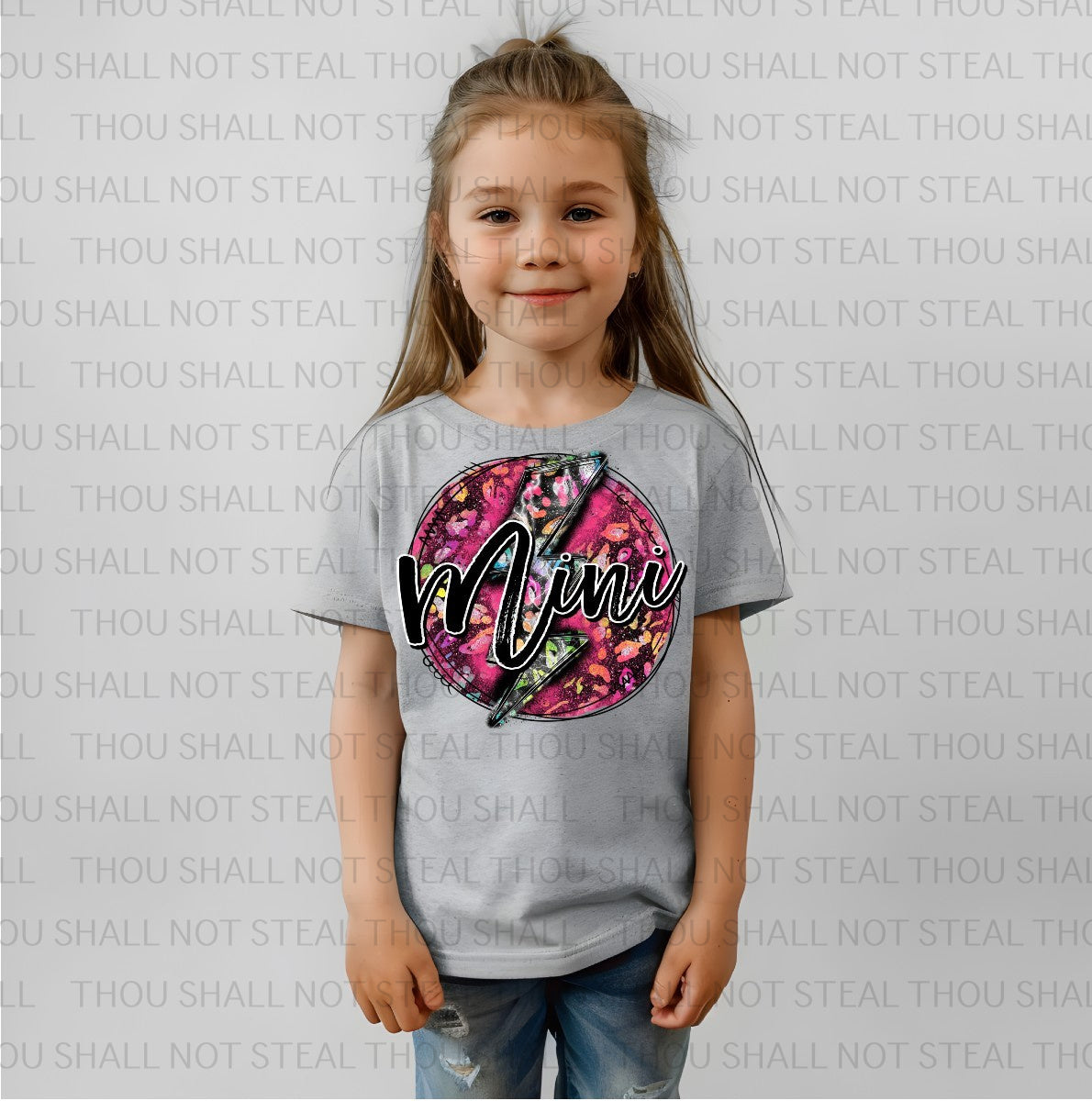 05-131 Mama or Mini with Glitter Color Circle (Choose One) tee