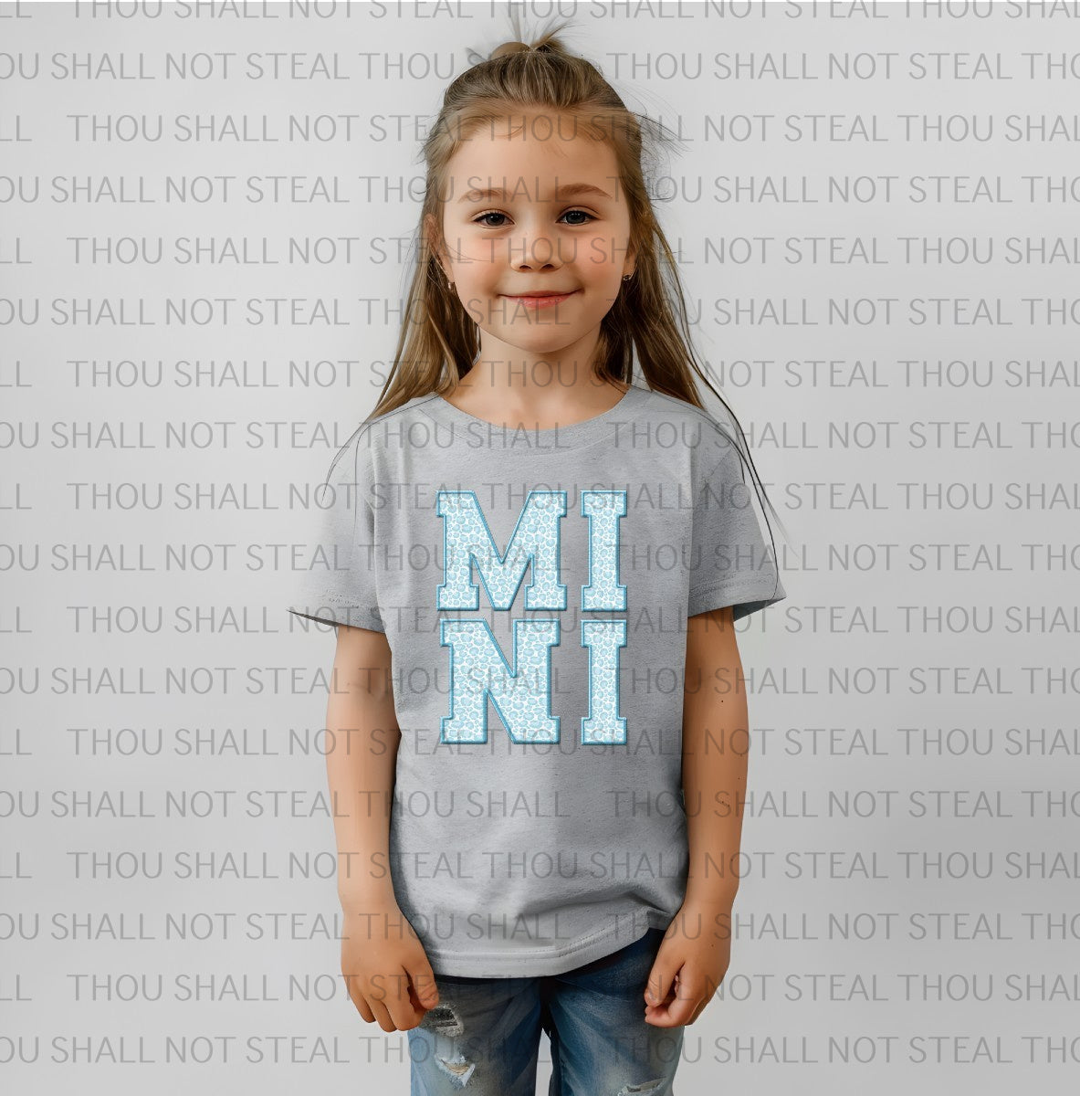 05-138 Mama or Mini Big Letters Light Blue Cheetah Stacked tee