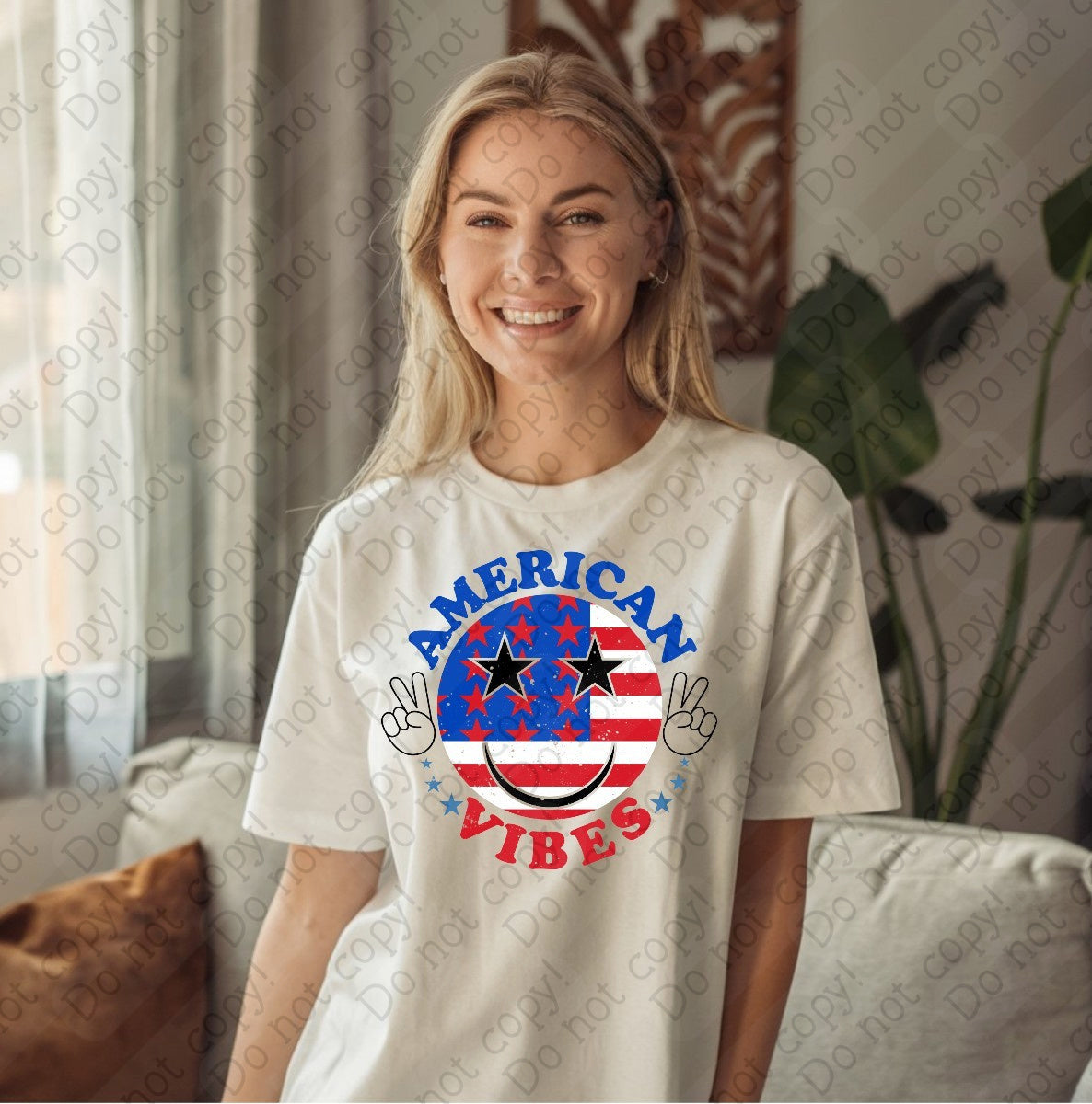 07-131 American Vibes Smiley Colored Tee