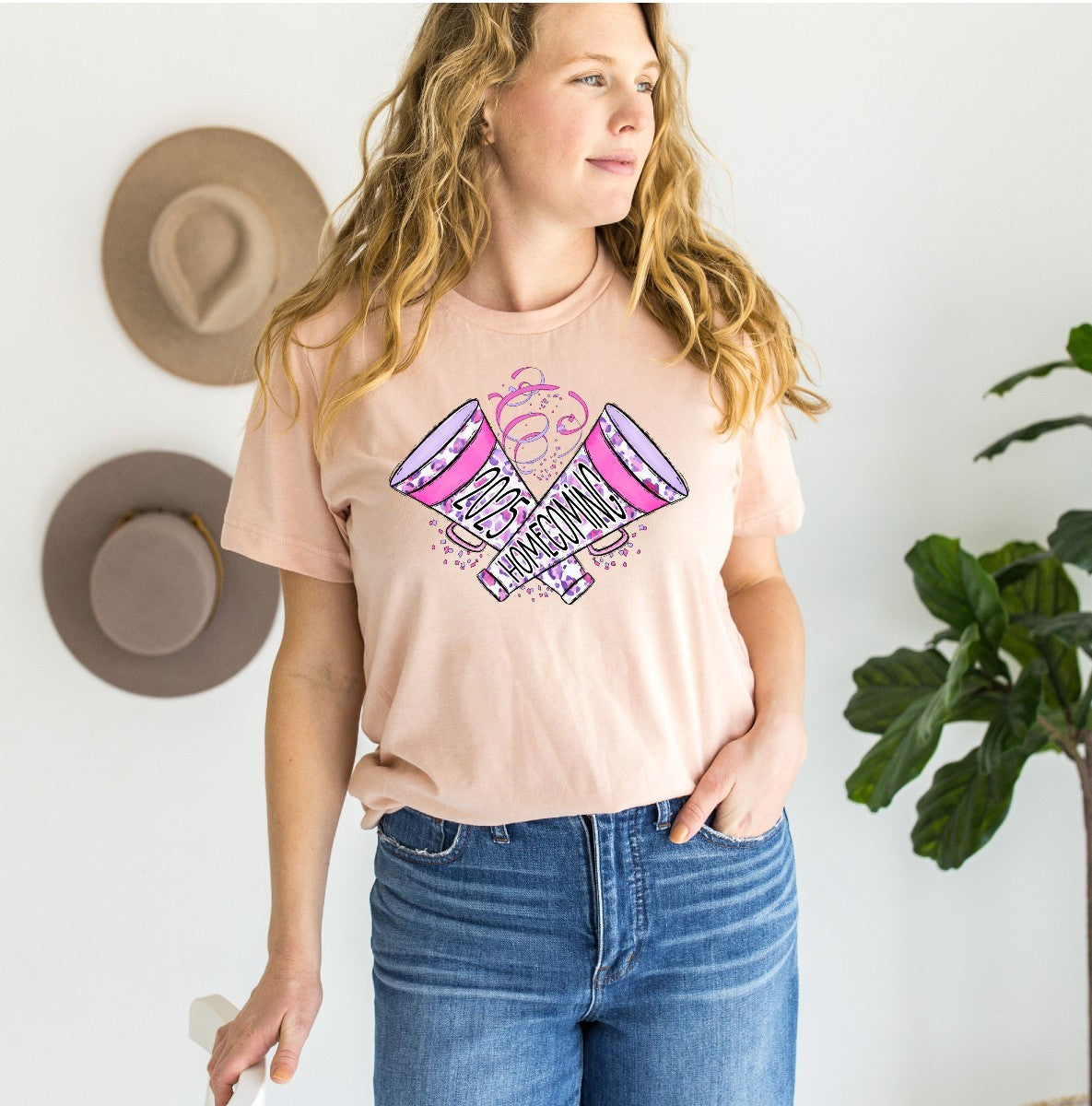 08-196 Homecoming Megaphones tee