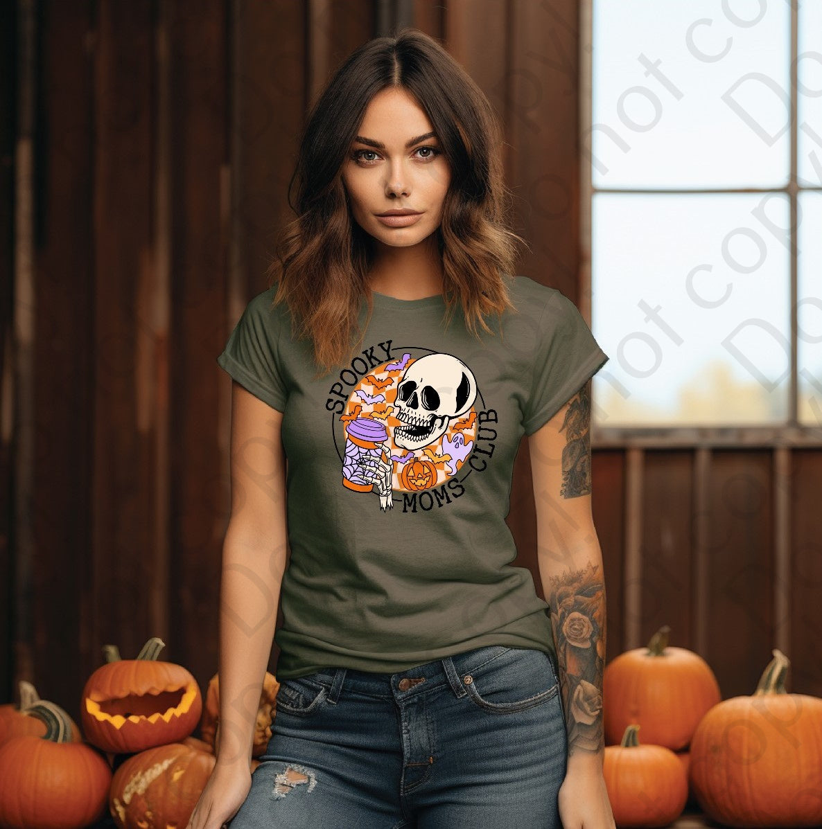 10-220 Spooky moms club Tee