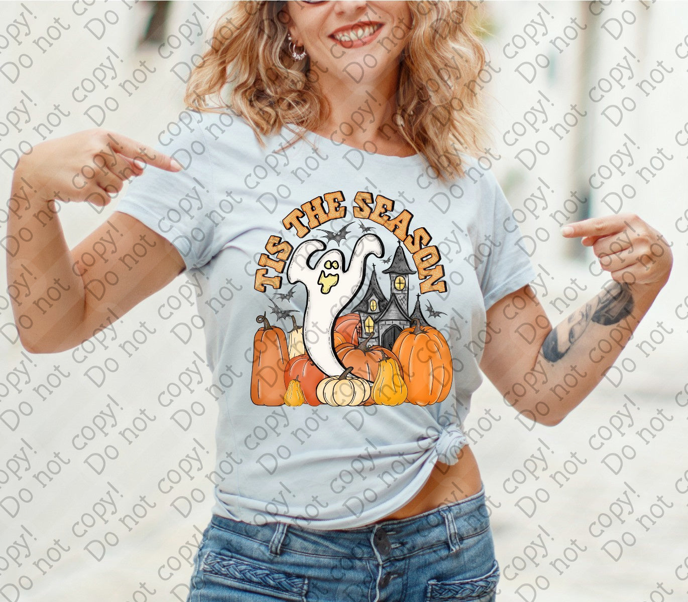 10-262 Tis The Season tee
