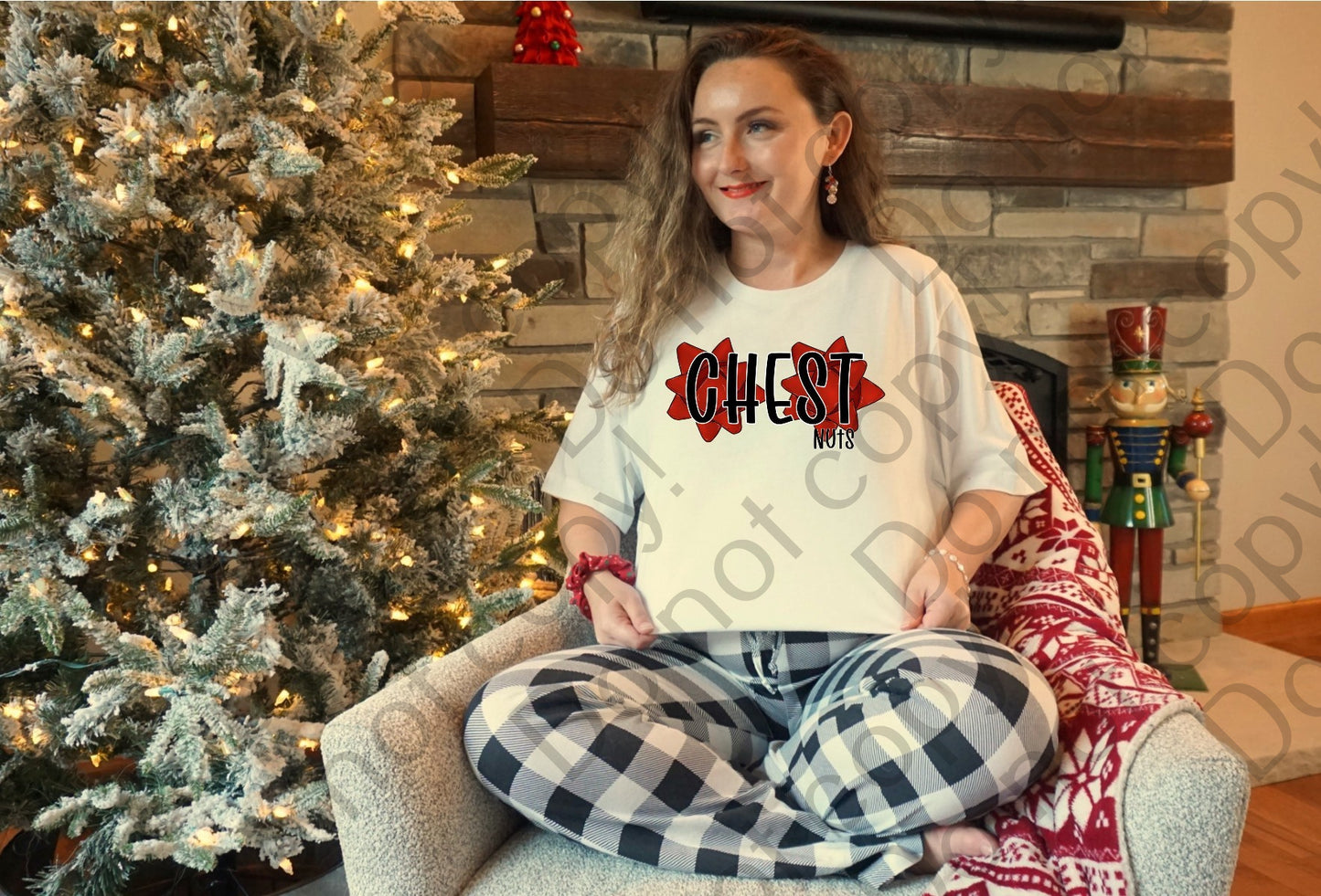 12-324 Chest Nuts with Two Red Bows tee