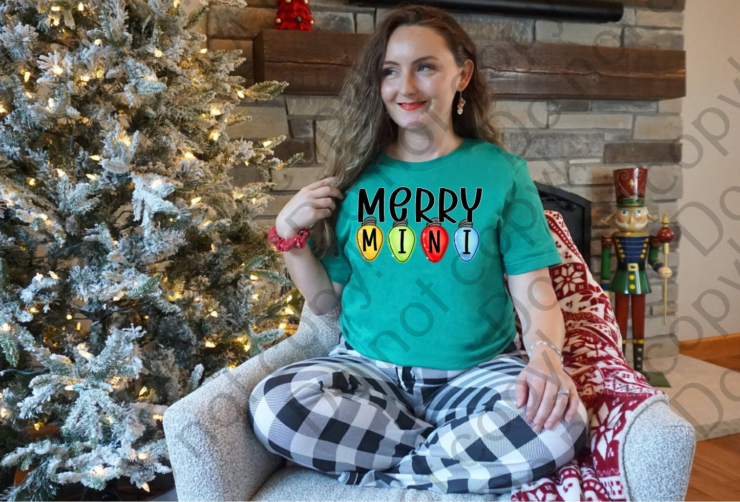 12-389 Merry Mini Glitter Lights tee