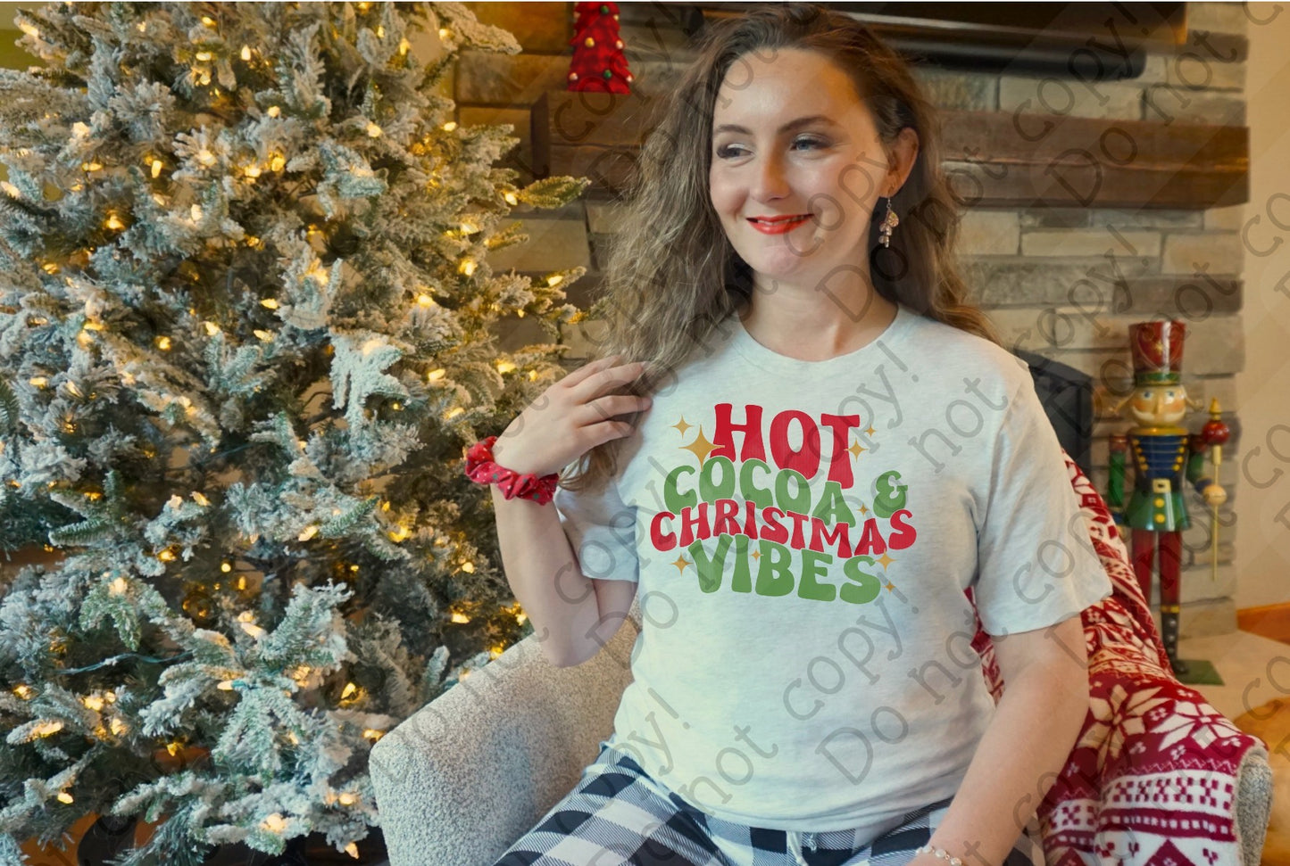 12-424 Hot Cocoa & Christmas Vibes tee