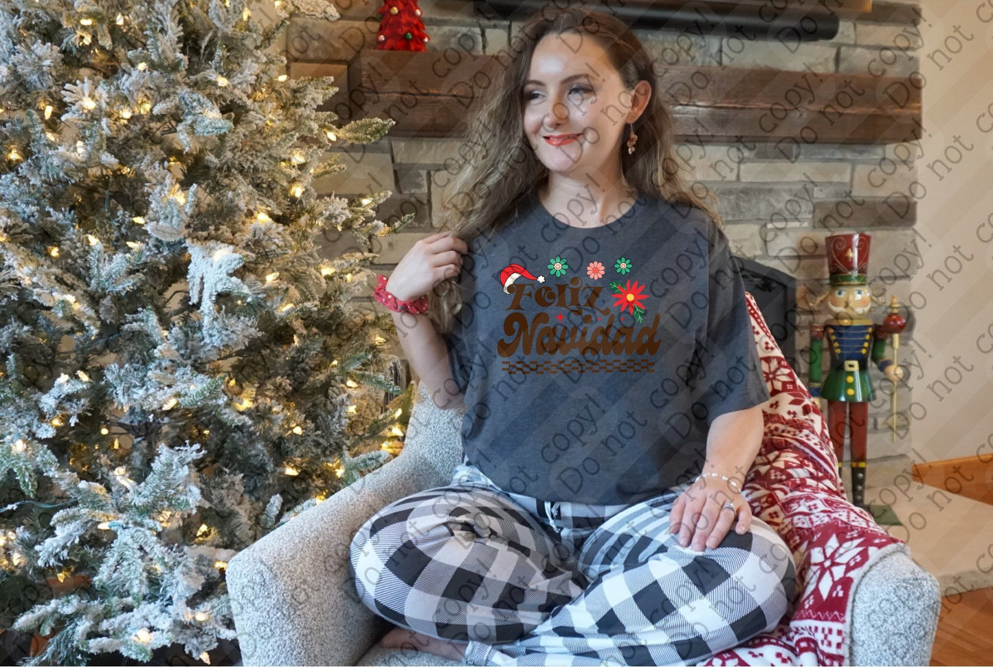 12-473 Feliz Navidad with Flowers tee