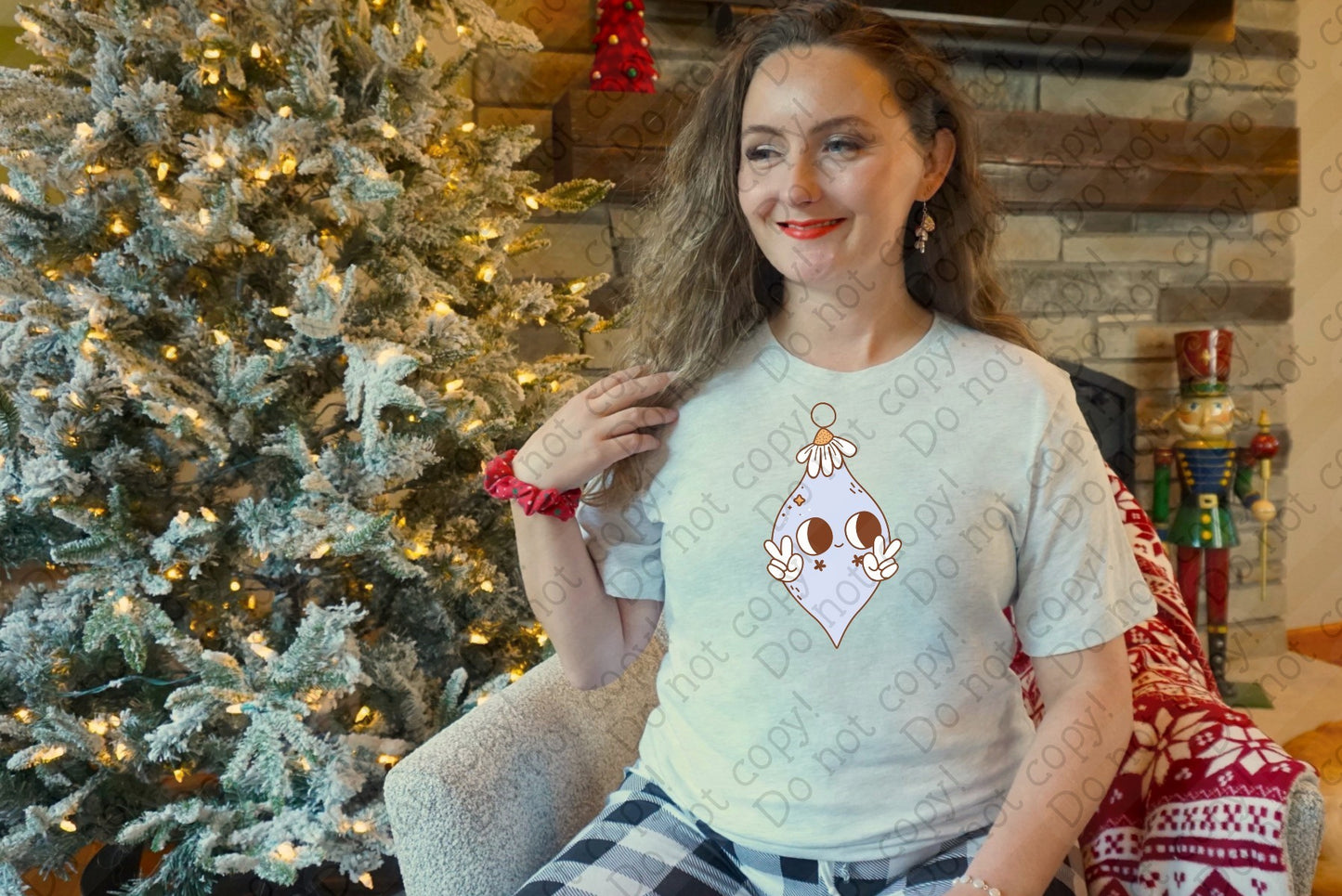 12-514 Peace Sign Ornament tee