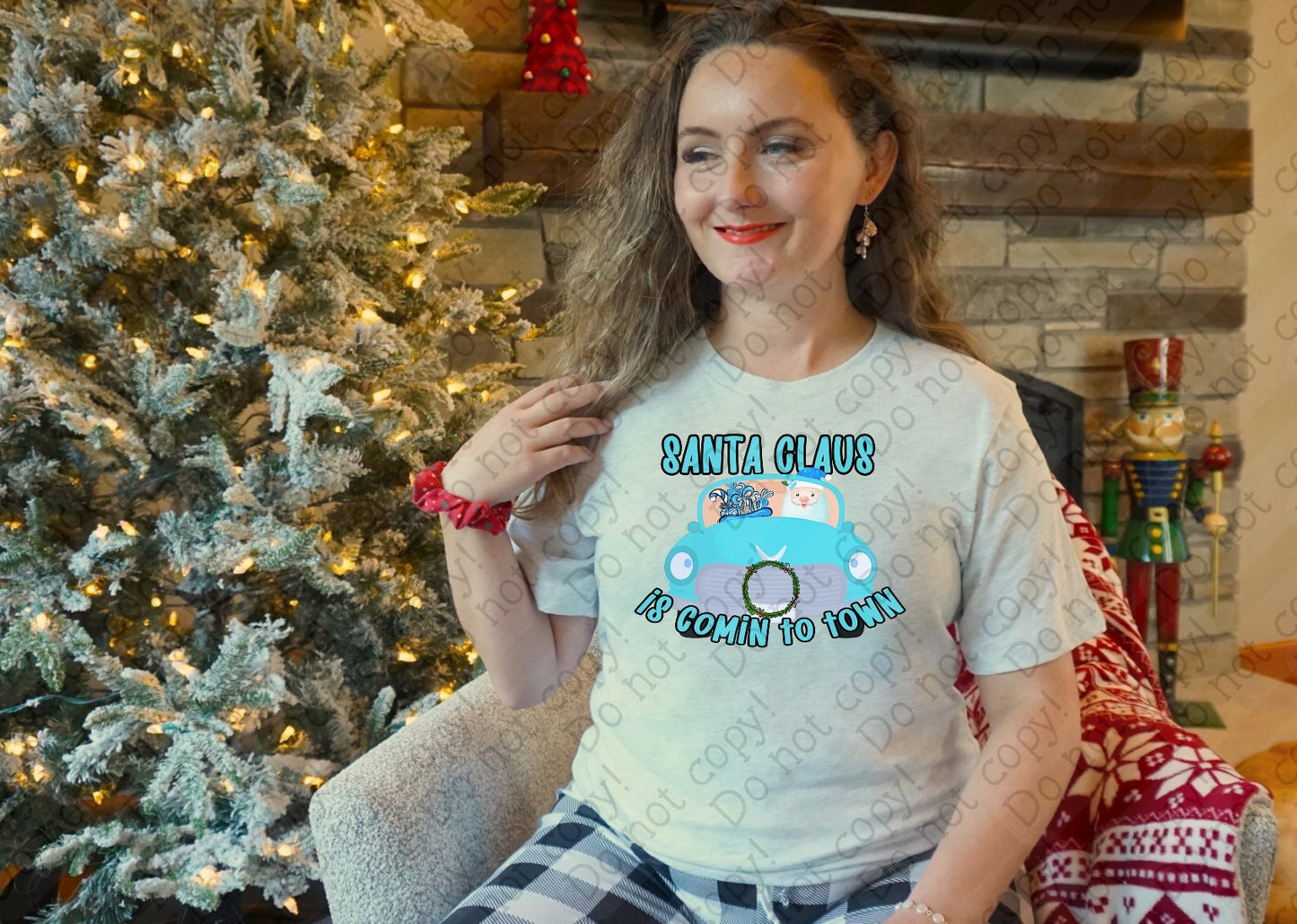 12-525 Santa Claus is Comin to Town - Blue tee