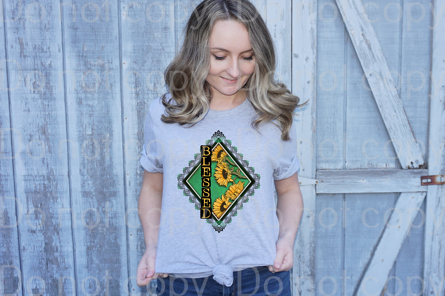 16-01 Blessed sunflower diamond Completed Tee