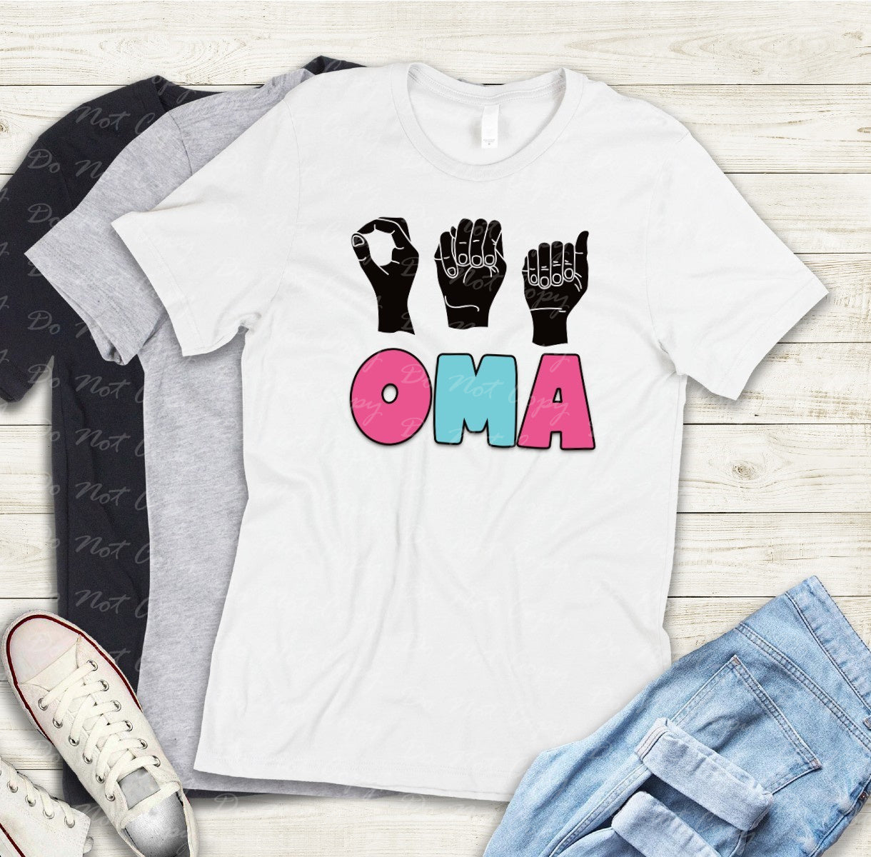 17-05 Oma sign language Tee