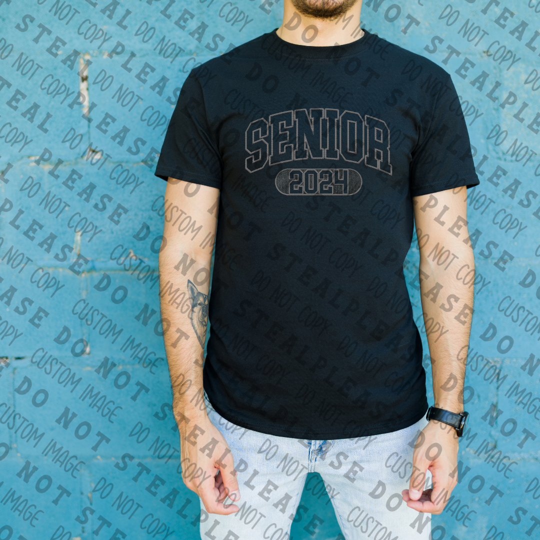 22-21 Senior Embroidery Outline tee