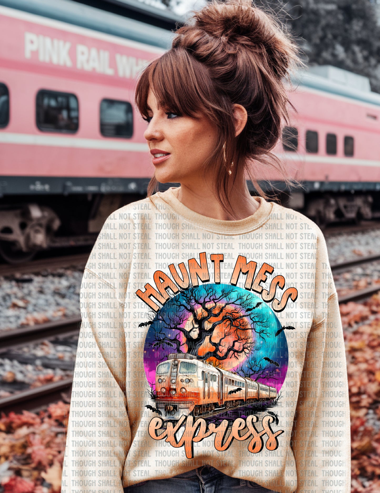 45-135 Haunt Mess Express tee