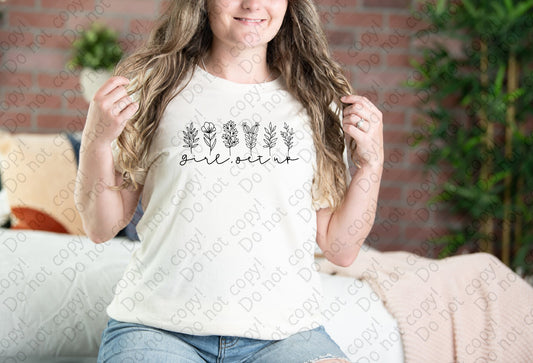 D-136 Girl Get Up tee