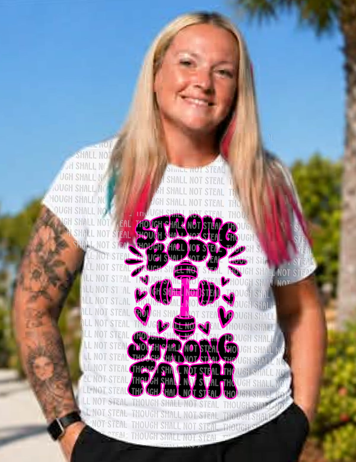 D-218 Strong Body tee