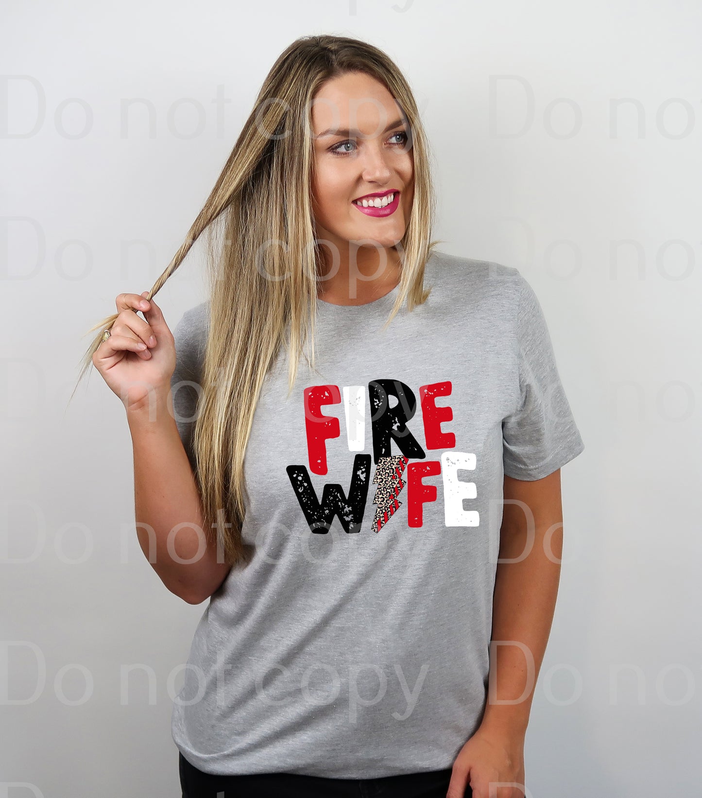 K-09 Fire Wife red white and black leopard bolt Completed Tee