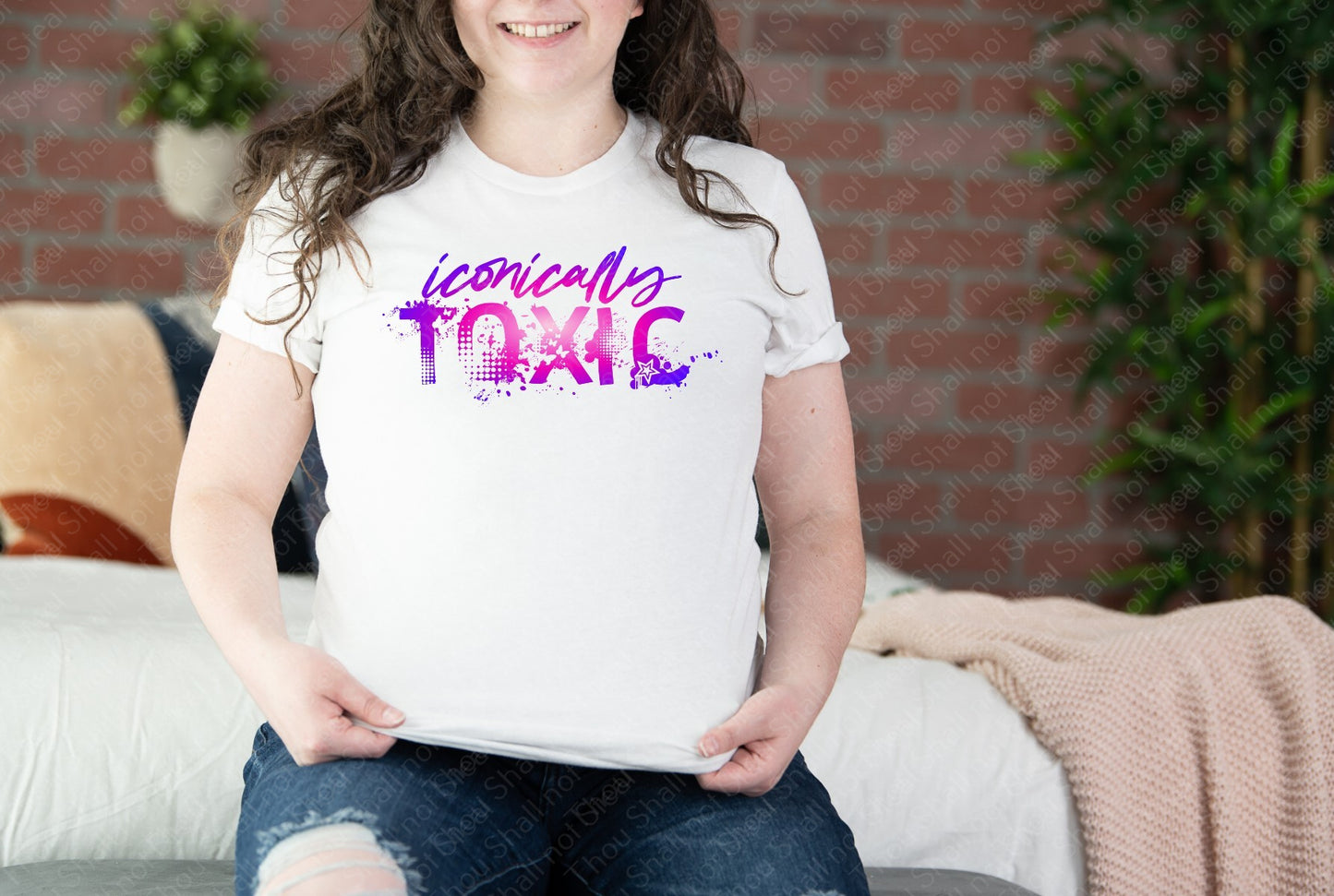 L-331 Iconically Toxic tee